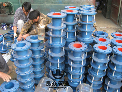 壓盤式伸縮器_副本.jpg 壓盤式伸縮器_副本.jpg